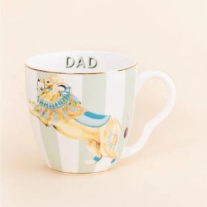 Yvonne Ellen Fine China Large Mug Gold DAD Lion